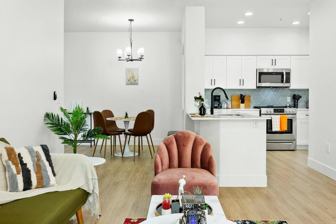 Cozysuites Glendale By The Stadium With Pool 06 المظهر الخارجي الصورة